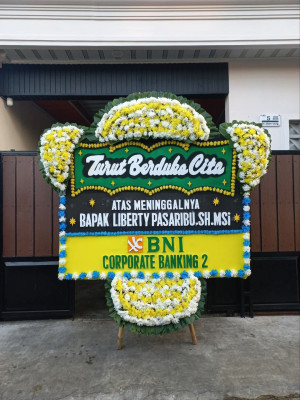 Papan Bunga Duka di Harjamukti
